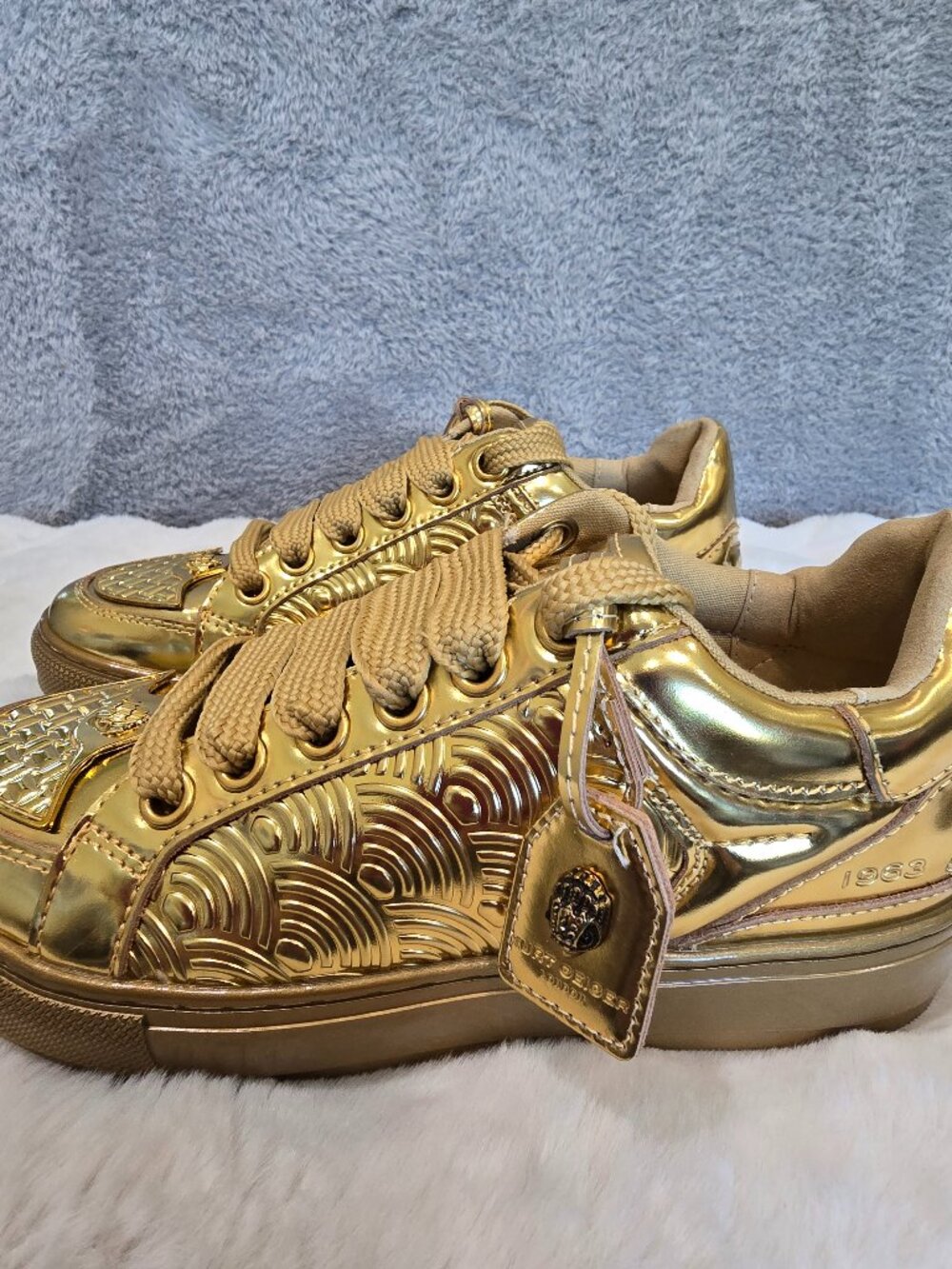 Kurt Geiger Southbank Tag Metallic Gold Sneaker Women's Size 41 or US 10 NEW